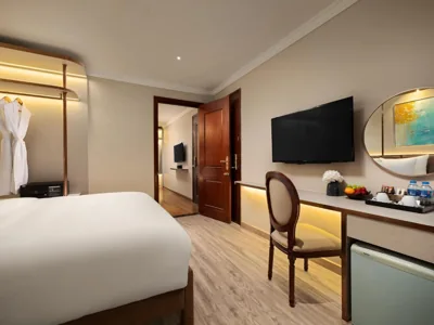 Familiekamer met tussendeur — Splendid Secret Hotel